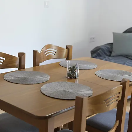 Babis * Áyios Nikítas